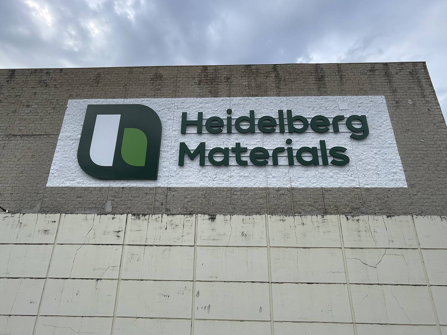 Heidelberg Materials Fabricated Signage